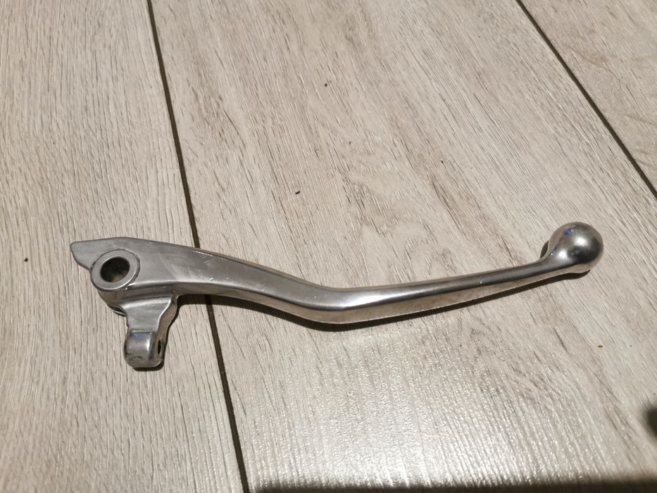 Yamaha XVS 650 klamka dźwignia kamulca przód
