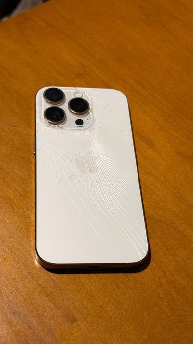 iPhone 16 pro 256GB