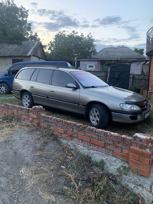 opel omega b універсал