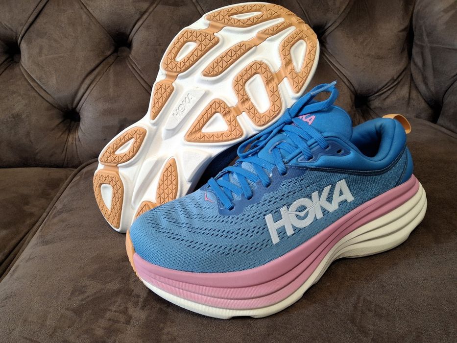 Hoka Bondi 8. Розмір 39. Устілка 24.5см до загину. Оригінал
