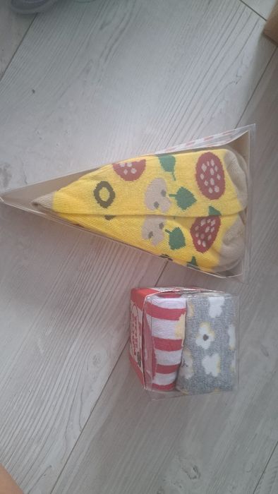 Skarpetki nowe na prezent pizza popcorn  40 41