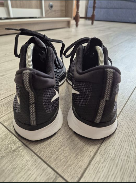 Nike Zoom Strike