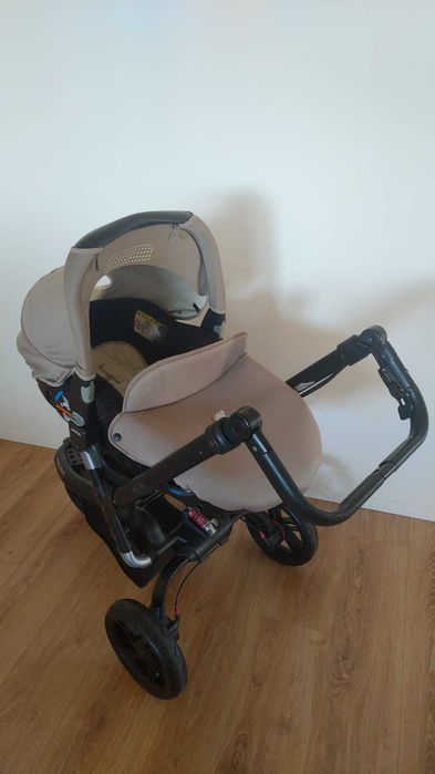 Carrinho Jané Trider + Matrix Light 2 (2 peças) – Jet Black