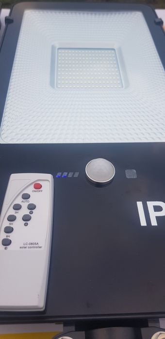 Lampa Solarna 300W Halogen LED Czujnik Ruchu i Zmierzchu + UCHWYT