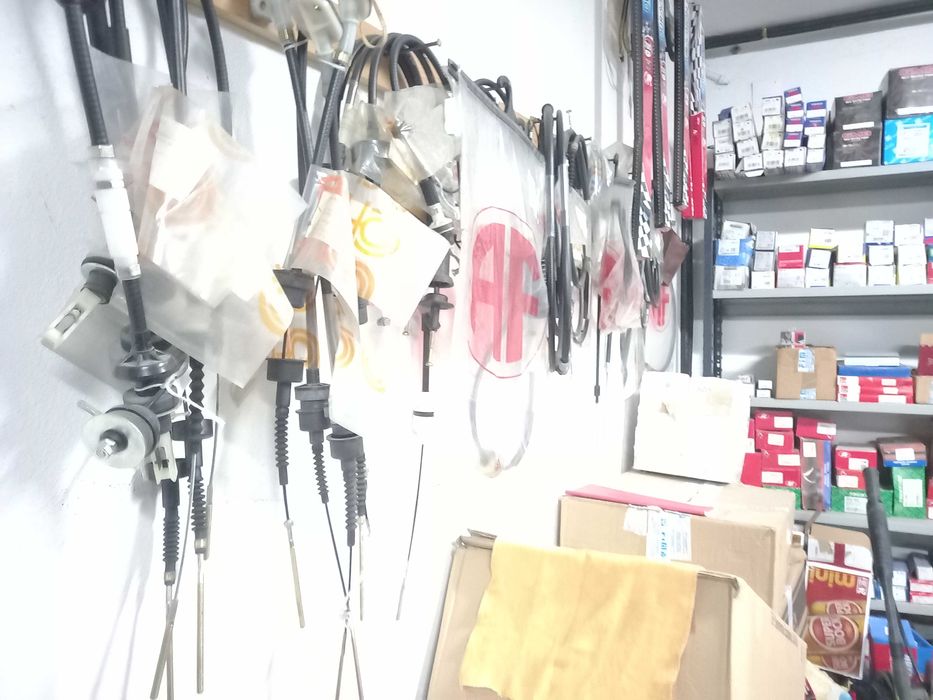 Peças para Automóveis em bom preço, encerramento da loja.