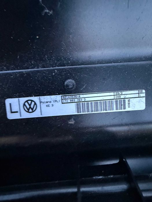 Bancos Traseiros VW Touran (Fila do Meio - Conjunto de 3)