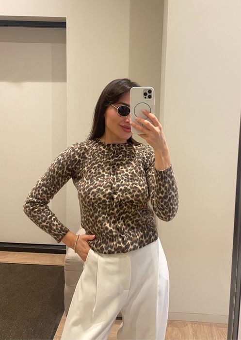 Вовняний кардиган в принт лео xs zara стиль
