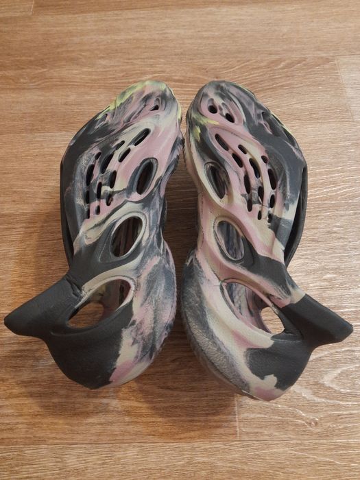 Adidas Yeezy Foam Runner пінні кросівки сліпони  р.44 оригінал