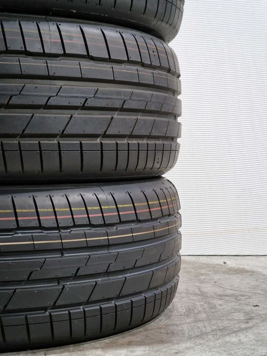 [Como Novos] 4 Pneus 225/45R19 HANKOOK