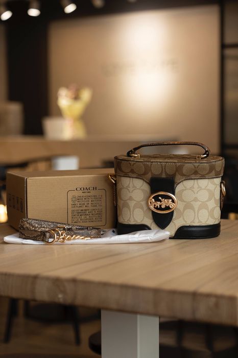 Сумка Coach / сумочка коач коуч біла коричнева