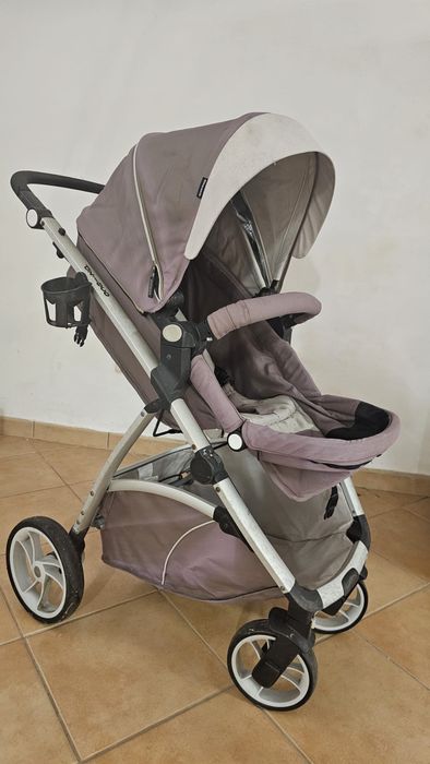 Carrinho de bebe em bom estado