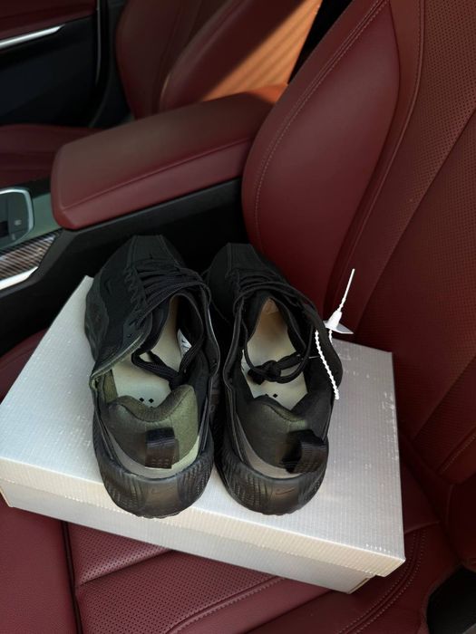 Кросівки Nike AVA Rover