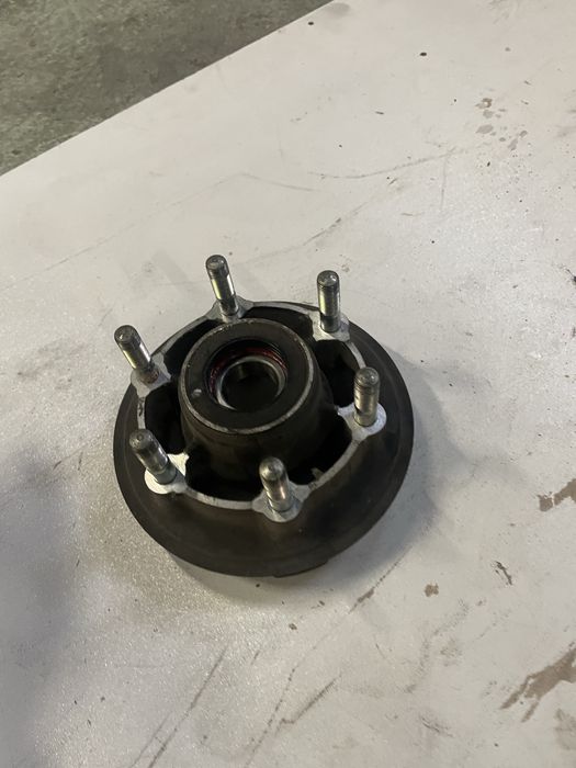 Kawasaki vn 900 piasta zabierak koła