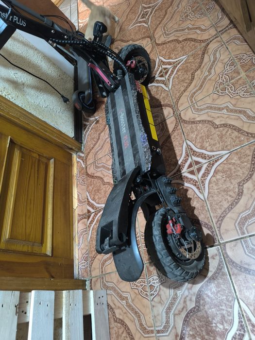 Продам електромокат Kugoo g booster duo plus