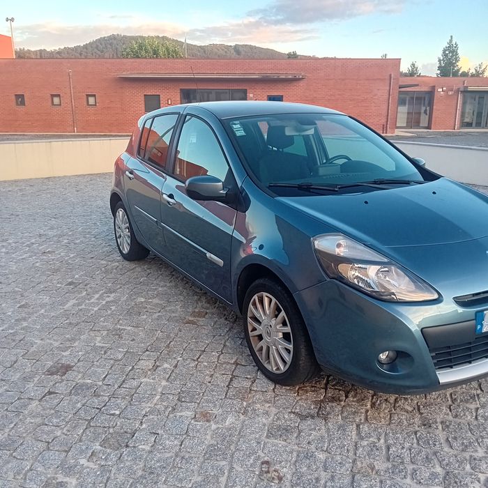 Renault clio 1.2 dynamique s Gasolina 2011