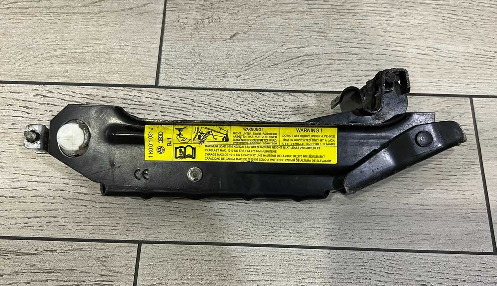 Домкрат Volkswagen Audi Seat Skoda 1K0 011 031C - ОРИГІНАЛ