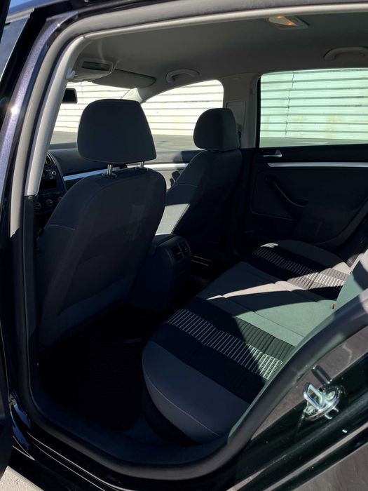 Volkswagen Golf V 2008