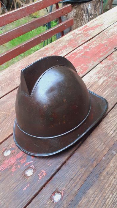 Hełm strażacki przedwojenny z mosiądzu bardzo ładny stan do nagrań fil