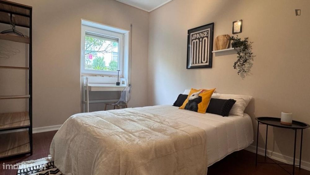 Quarto - localizado em Norton de Matos Coimbra