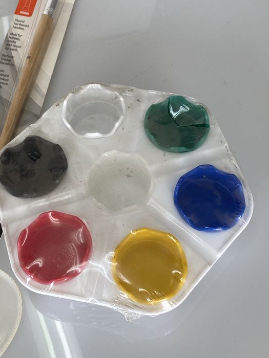 Conjunto de pintura, com tela pinceis etc
