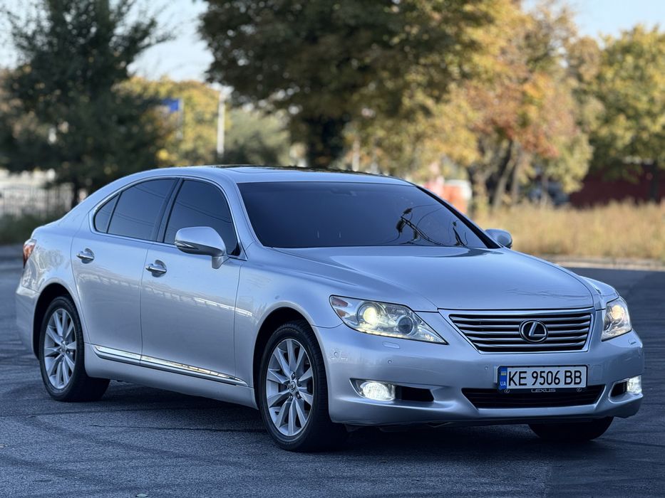Lexus LS 460, 2010 рік , 4.6 бензин