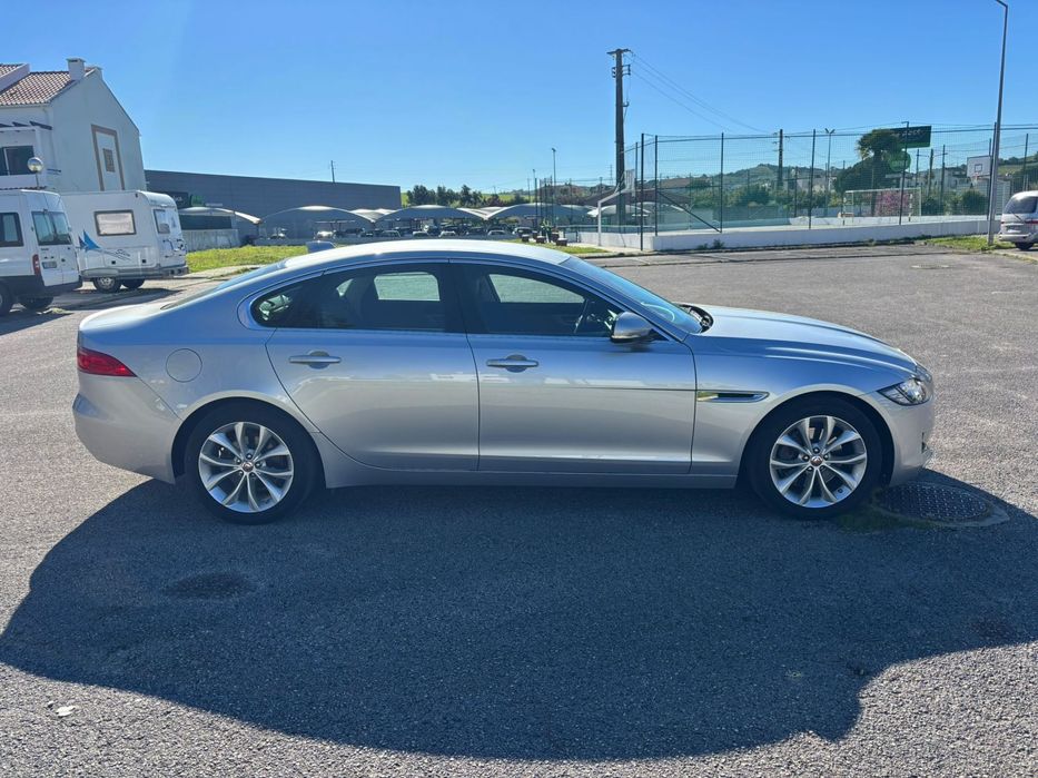 Jaguar XF 2.0 D Prestige Aut.