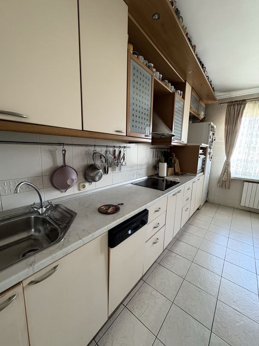 Продаж Бажана 36, 3кім., м.Харківська з видом на два озера