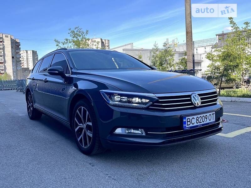 Volkswagen Passat B8 2015рік12місяць