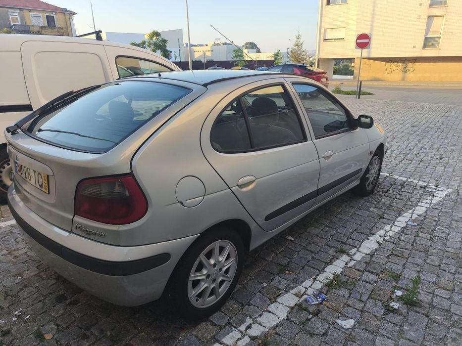 Carro renault megane