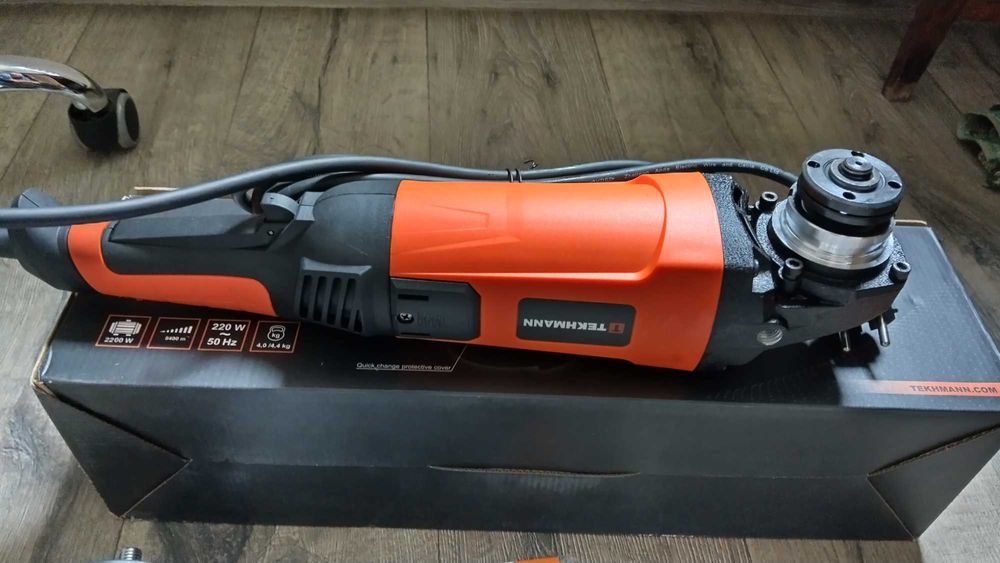 Угловая шлифовальная машина Tekhmann TAG-18/2200 (Германия)