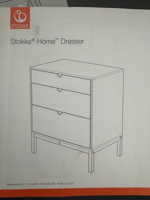 Cómoda Stokke Home + muda-fraldas para bebé