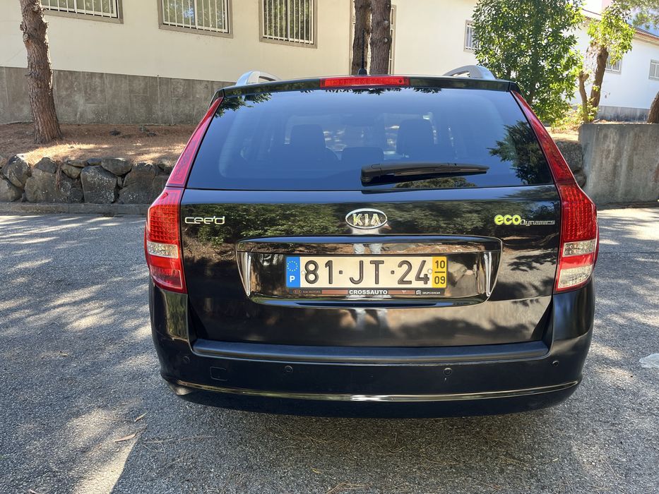 Kia Ceed SW 1.6 - CARRINHA - Hist. Manutenção Completo