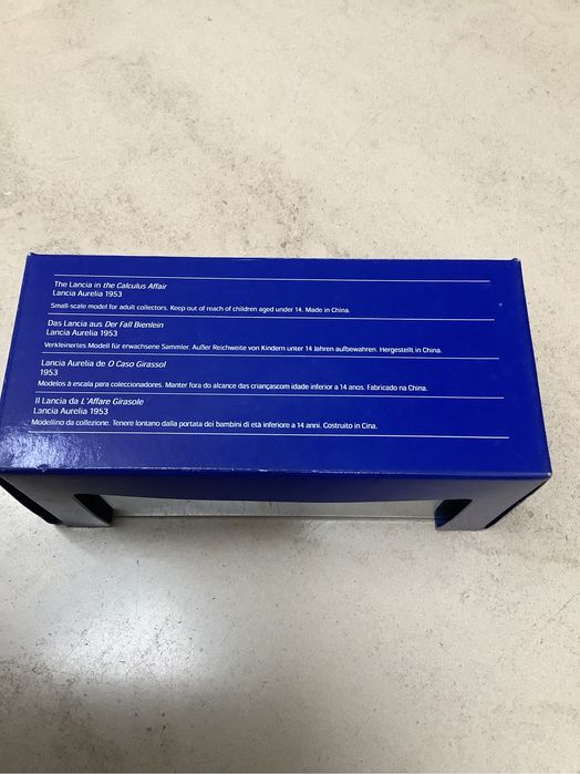 Carro do Tintin em muito bom estado