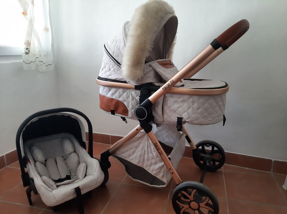 Carrinho de bebe trio