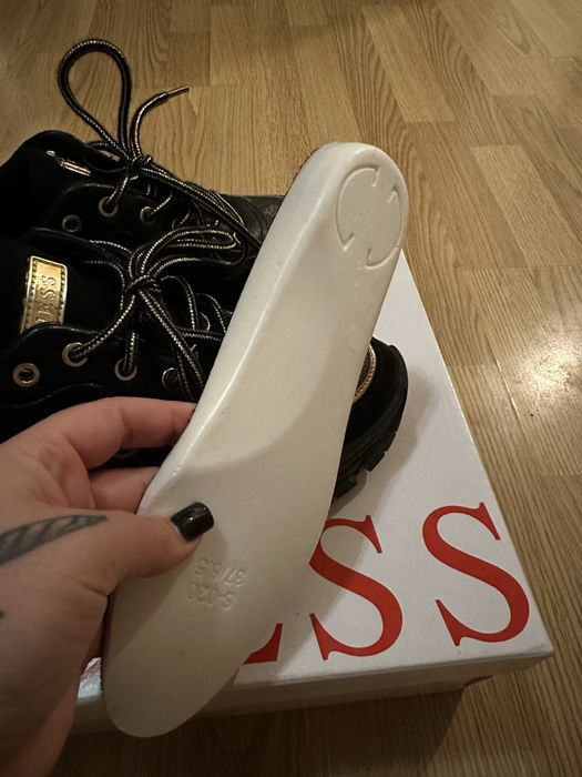 Кросівки Guess кроссовки гесс 37 розмір