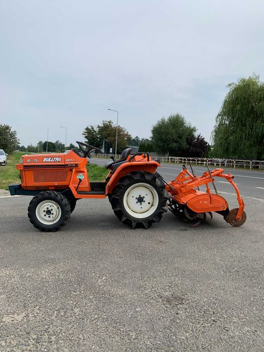 Traktorek Kubota B1-15 z glebogryzarką 15KM 4x4 3 cyl. diesel