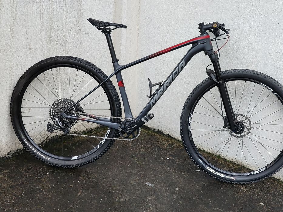 Merida big nine carbono 
29er
Transmissão 1x12 xtr 
Travões Shima