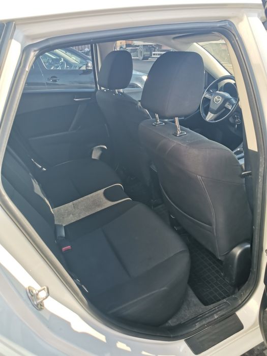 ПРОДАМ Mazda 3! Варта уваги!