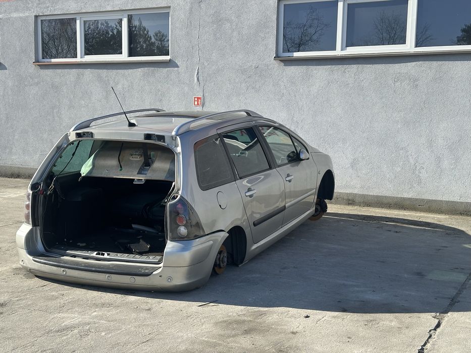 Peugeot 307 sw 1.6 b 109KM 2003 w całości na części