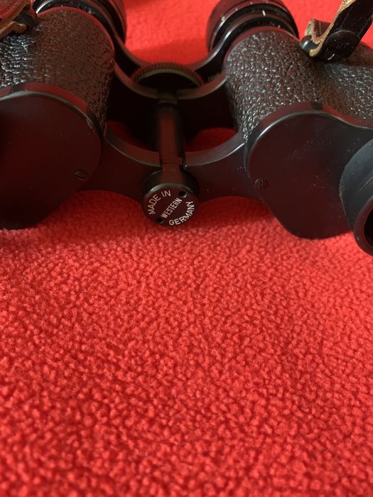 Бинокль Германия