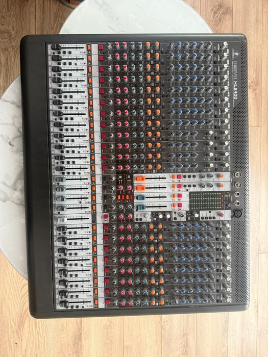 Mikser Behringer XL2400