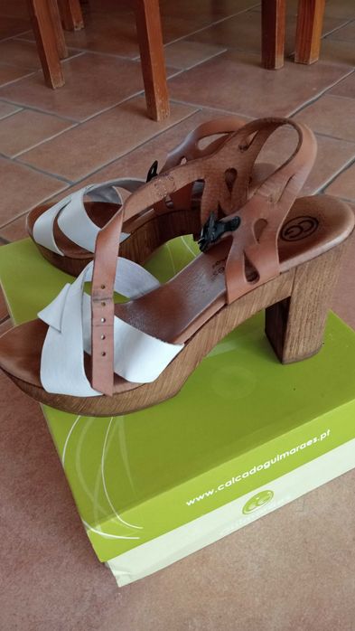 sandálias brancas salto plataforma