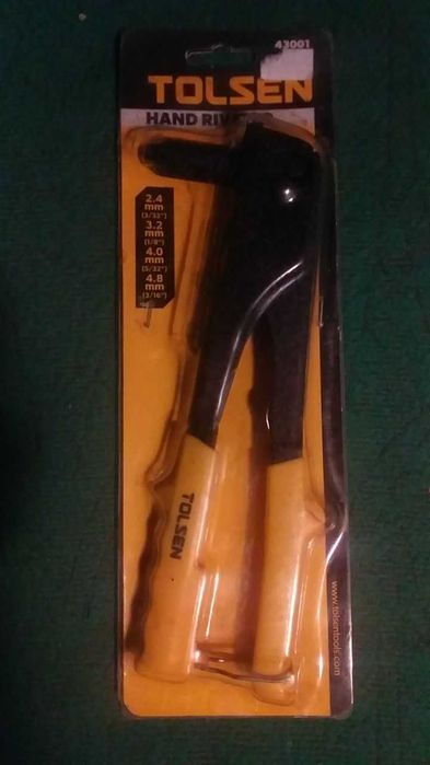 Заклепочник Tolsen новый