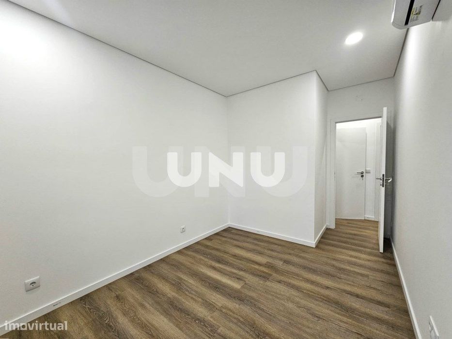 Apartamento T2 - Totalmente Renovado