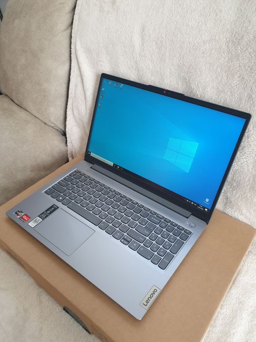 Ноутбук IdeaPad Slim 3 (15AMN8)