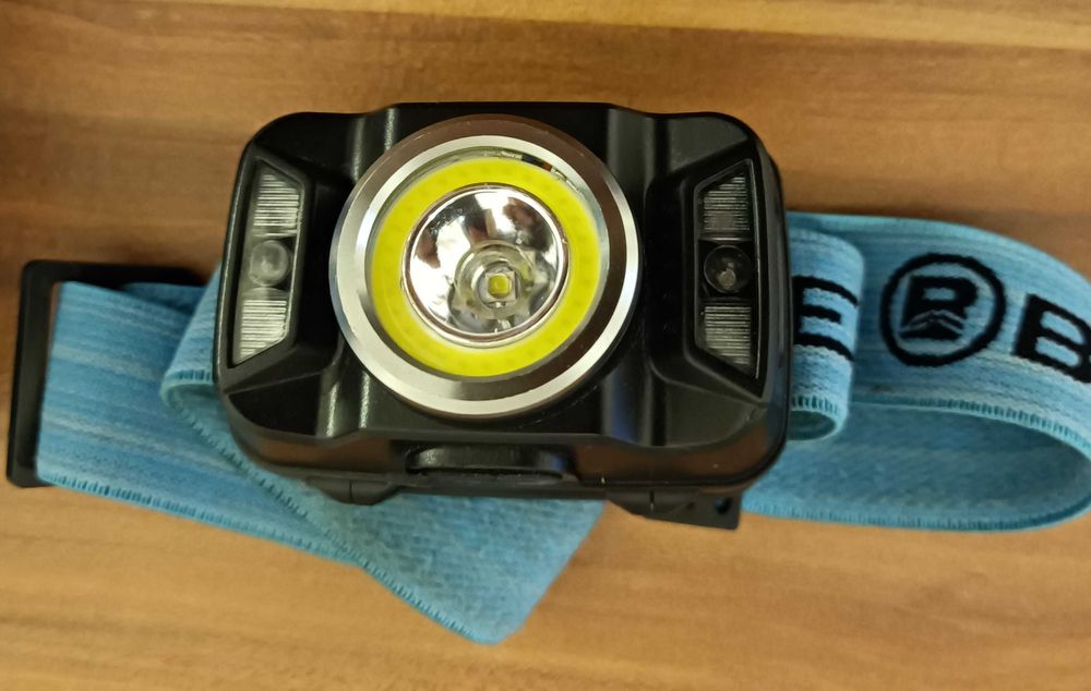 NOWA Latarka czołowa czołówka 5W sensor BERG