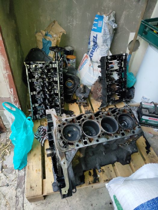 Двигатель,  мотор Ford Transit 2.0, 00-06 по запчастям