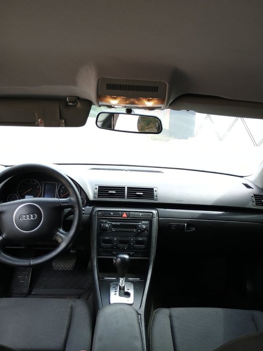 Audi А4 Б6 2002 Audi A4 B6 2002