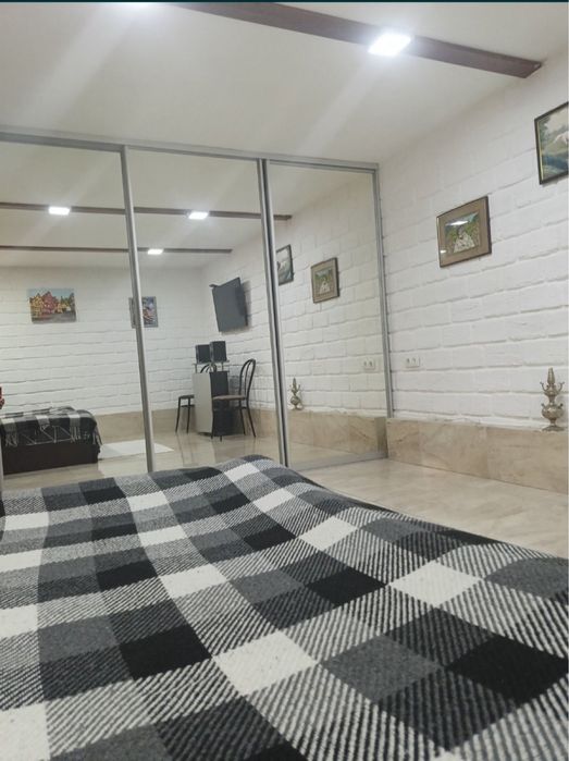 Без відкл СВІТЛА!ДокументиДвохкімнатна в новому 4 поверховому будинку!