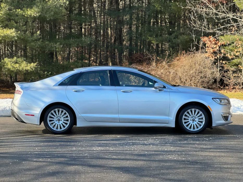 Lincoln MKZ      2018